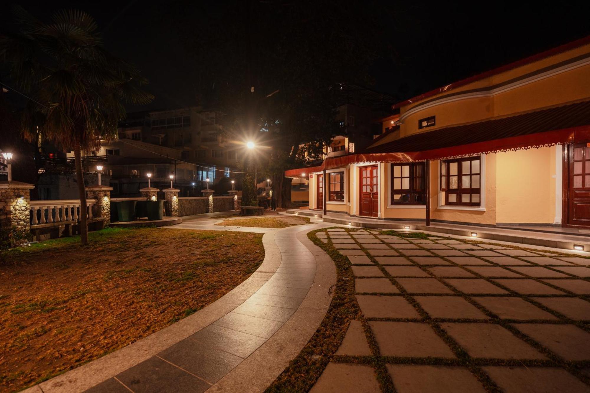 Bliss & Company By Hnh Hotel Mussoorie Bagian luar foto